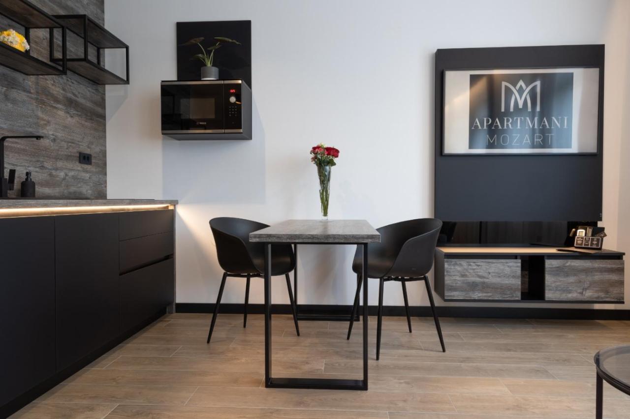 Apartmani Mozart-Centar Вировитица Экстерьер фото