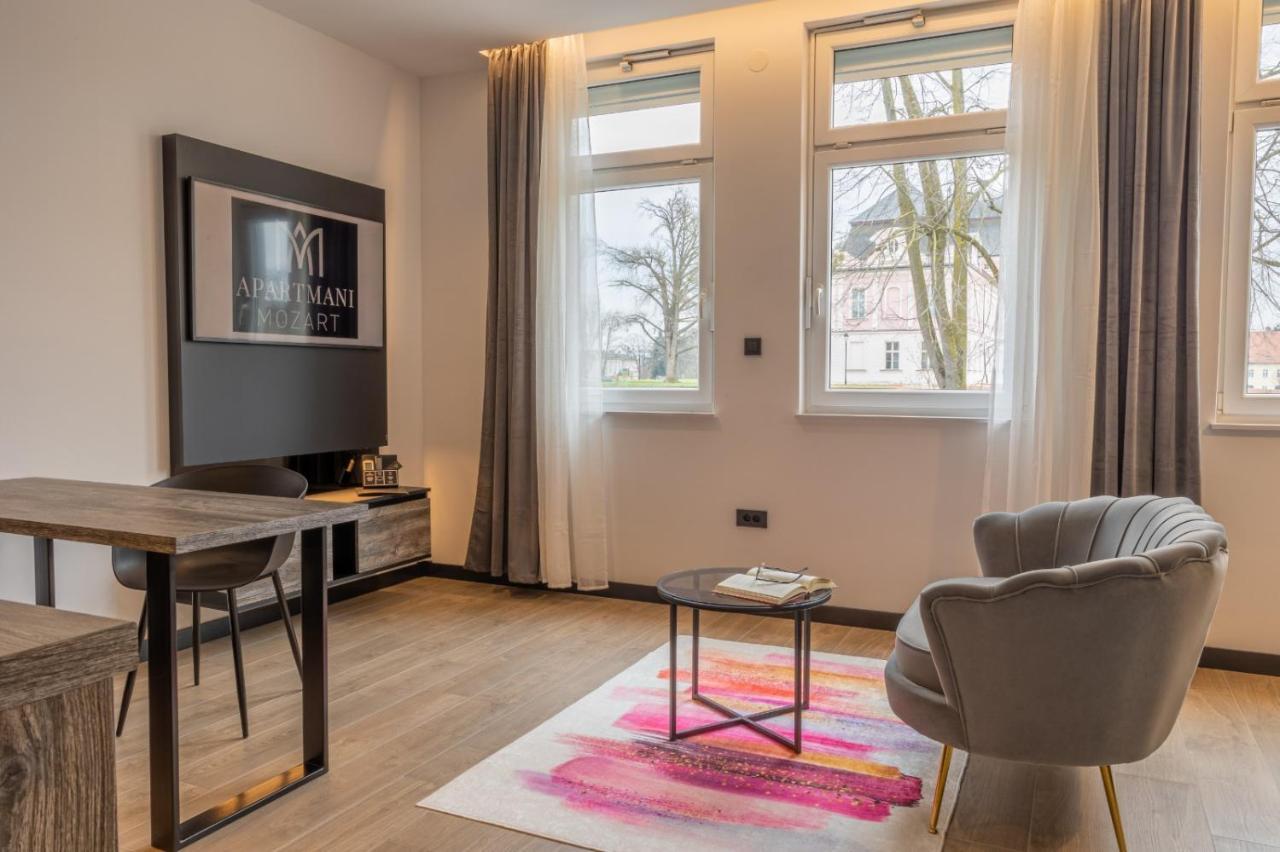 Apartmani Mozart-Centar Вировитица Экстерьер фото