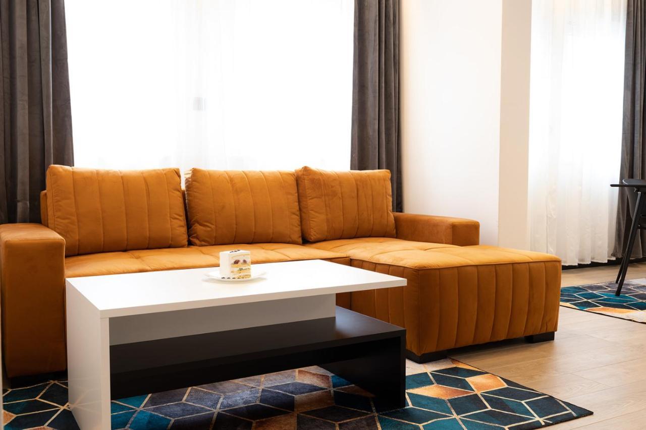 Apartmani Mozart-Centar Вировитица Экстерьер фото
