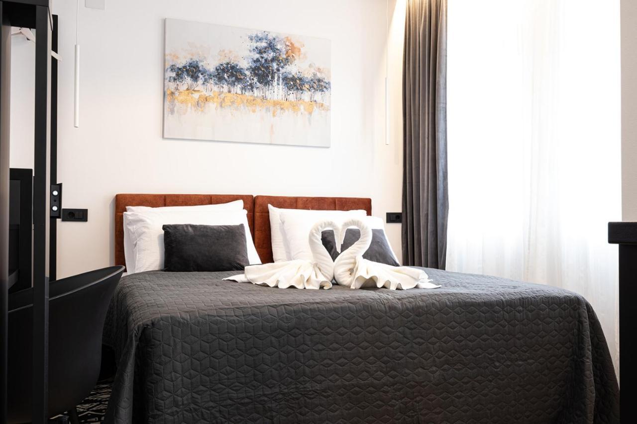 Apartmani Mozart-Centar Вировитица Экстерьер фото